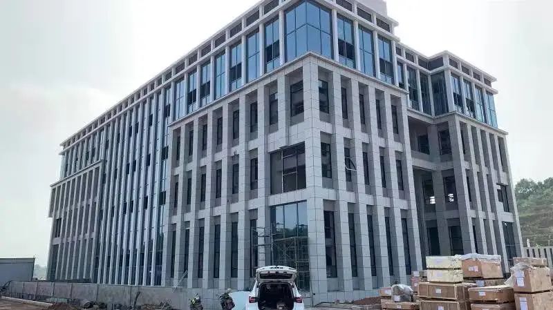 石峰區:產業項目建設熱火朝天